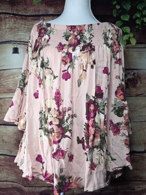 En Creme Pink Floral Off-Shoulder Tunic Top